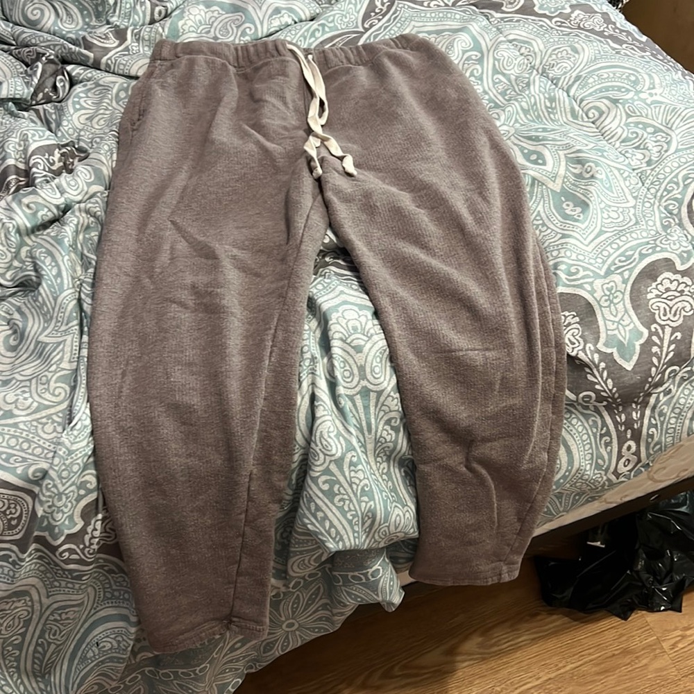 Universal Thread Sweatpants - size Medium